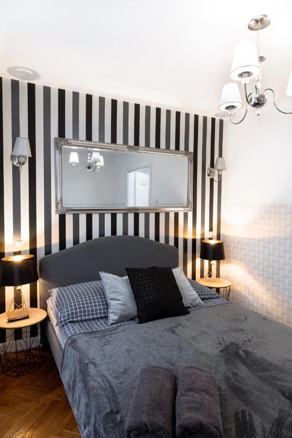 Clicktheflat Old Town Apart Rooms Varşovia Exterior foto